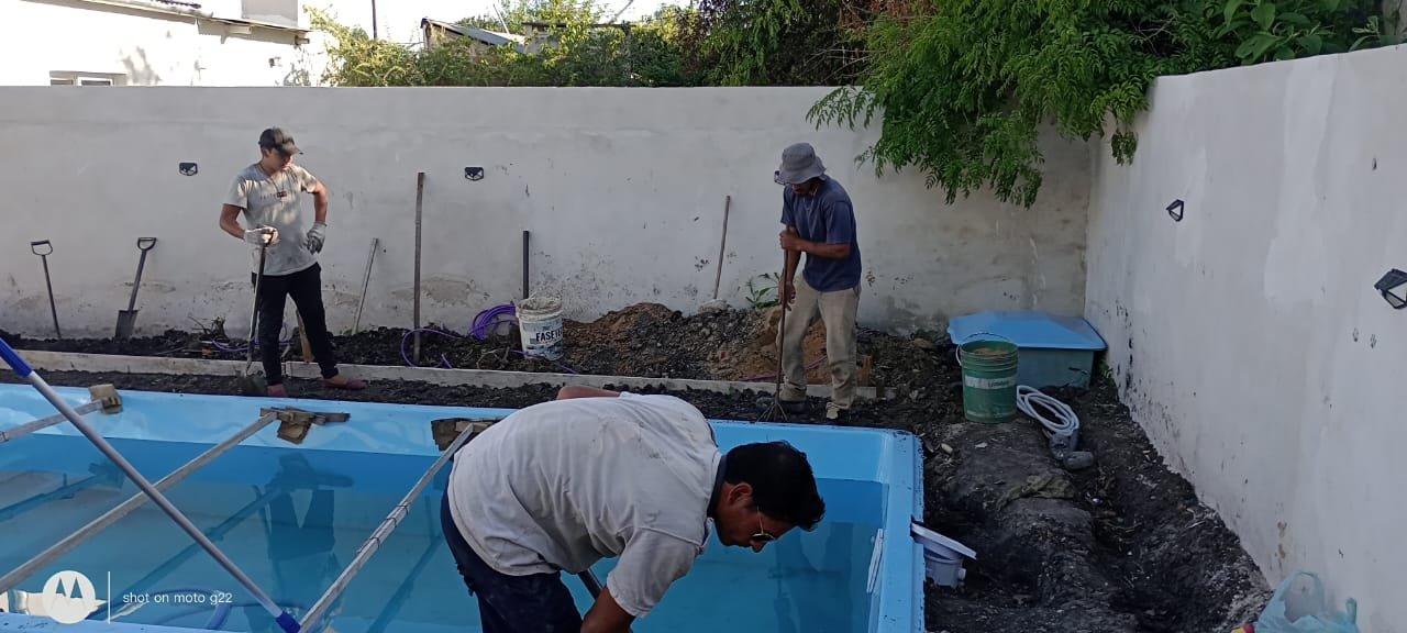 Colocación de Piscina en Federeal